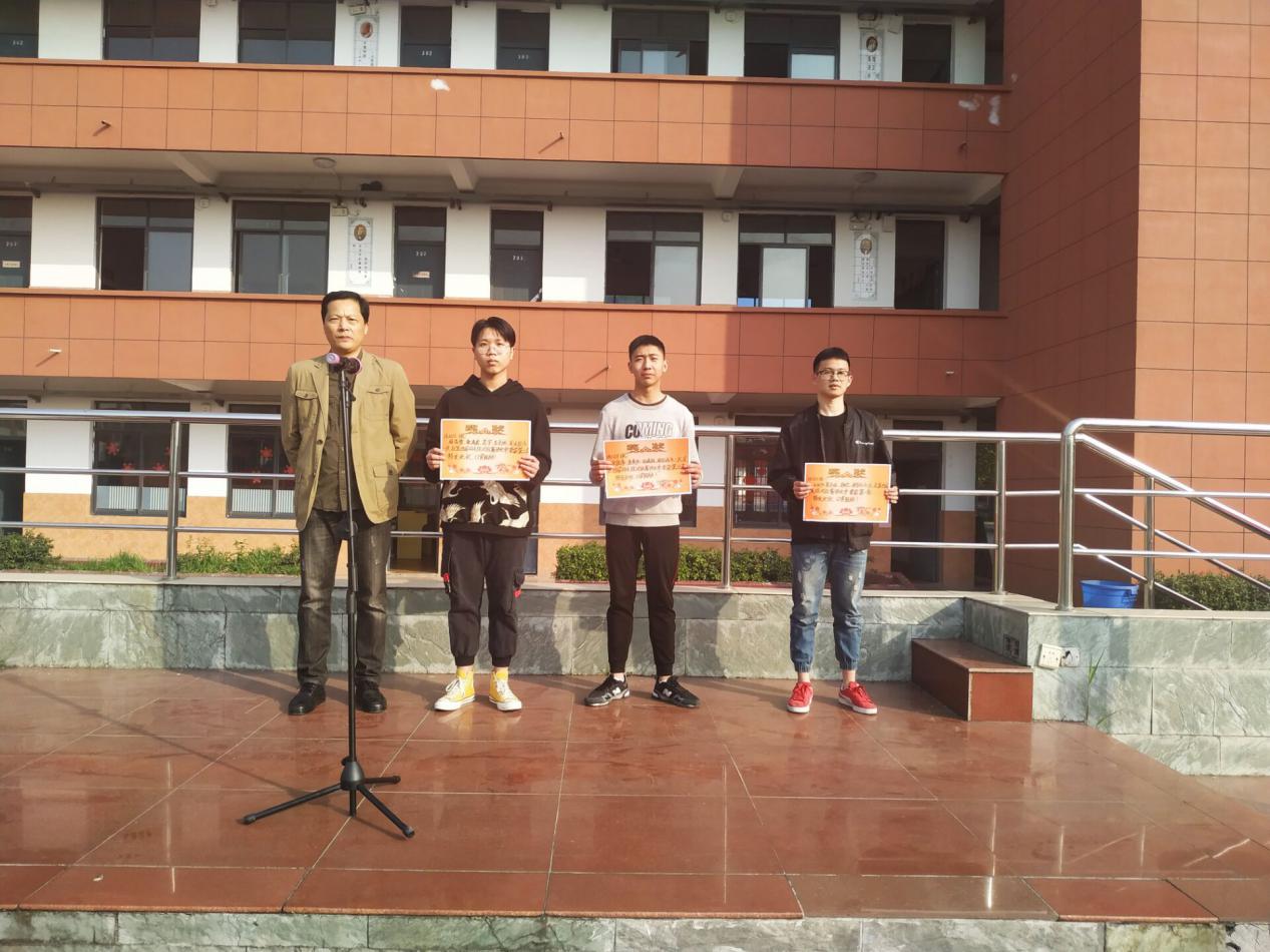 1554796870351082729.jpg 11.jpg