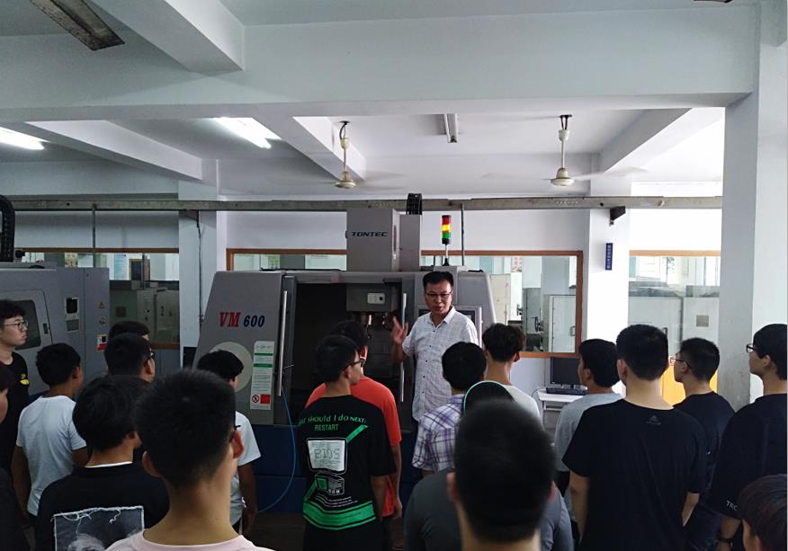 1568179679539082284.jpg 11.jpg