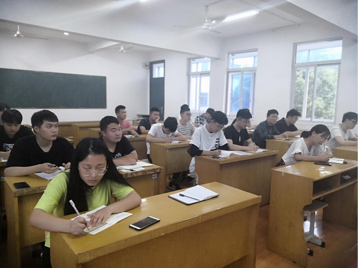 1560826490379069730.jpg 2.jpg