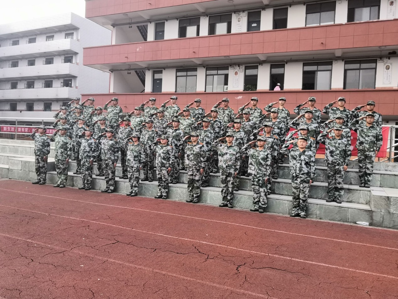 1570839228035078267.jpg 12.jpg