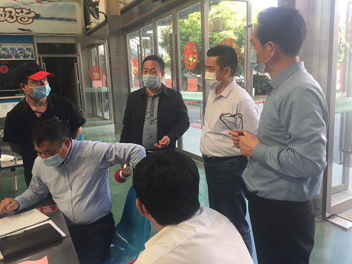 开展疫情防控应急演练 筑牢校园安全防线