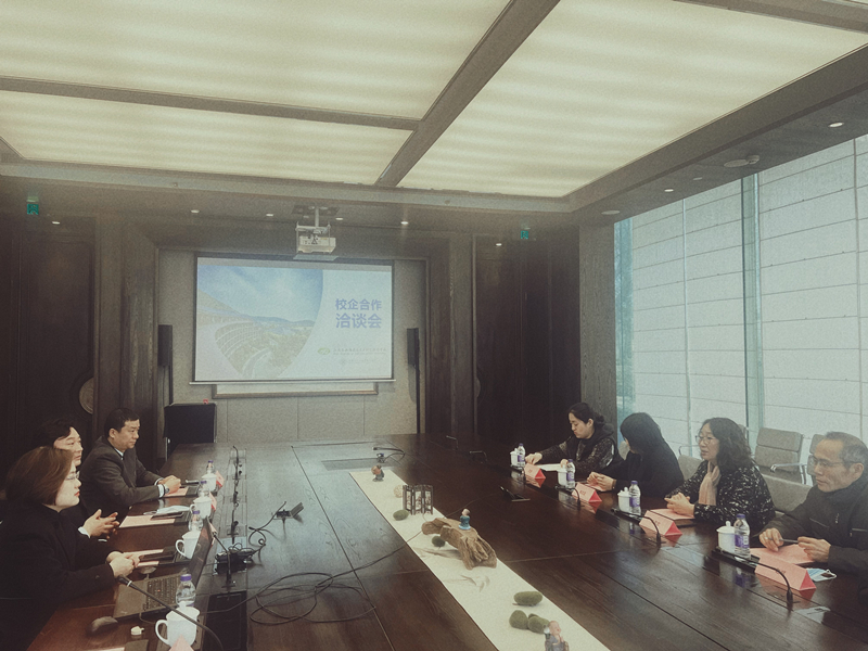 温情关怀暖人心，潜心照亮实习路