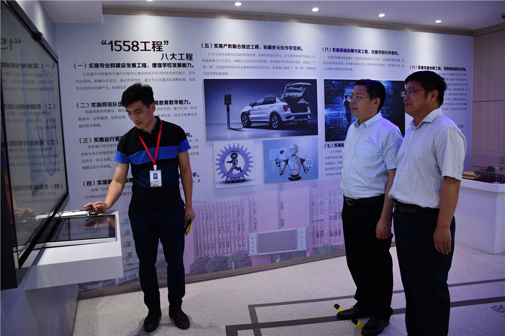 1591255964768011538.jpg DSC_4181.jpg