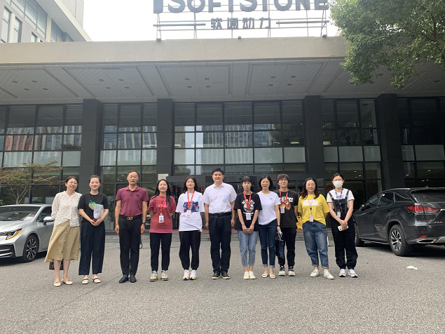 学校邢勇副校长赴软通动力技术服务无锡有限公司调研